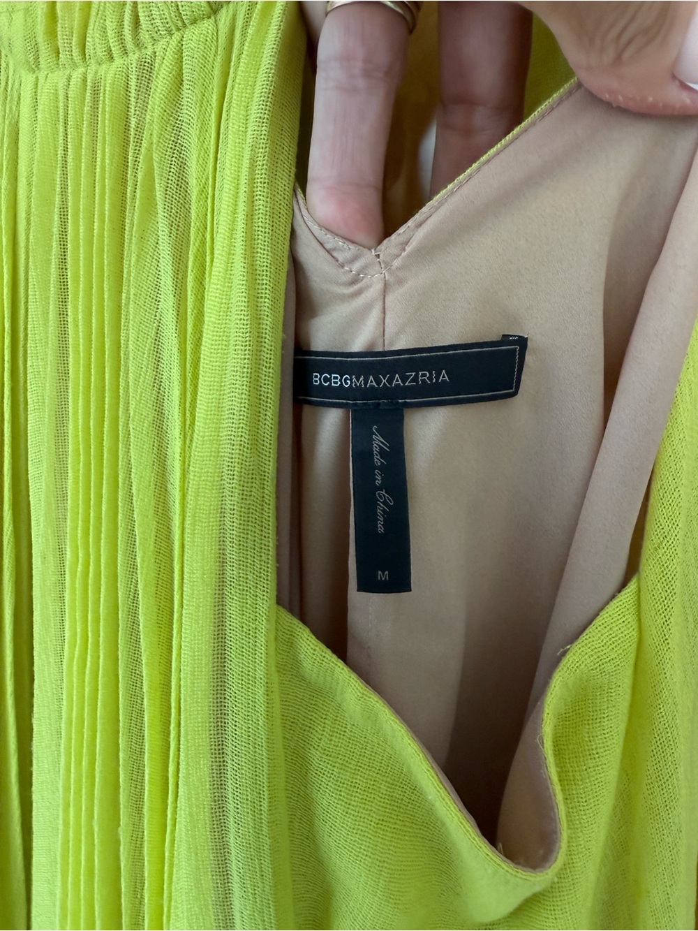 BCBGMaxAzria Stunning Maxi Dress - Picture 4 of 6